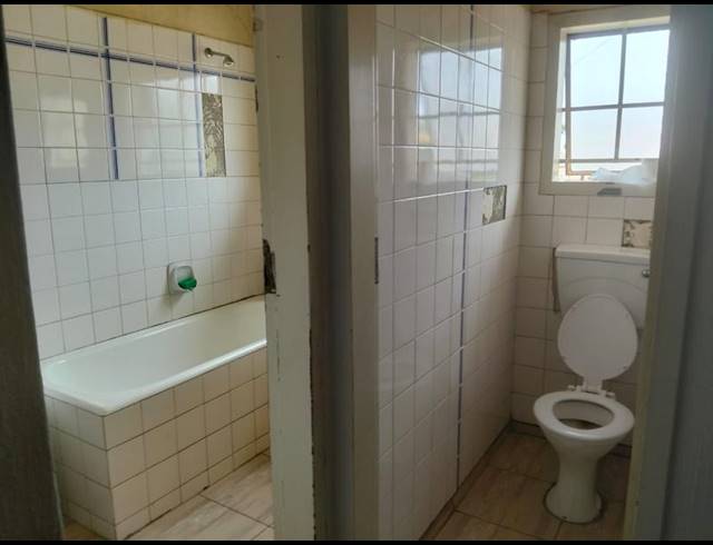 3 BEDROOM APARTMENT FOR SALE IN ORLANDO WEST